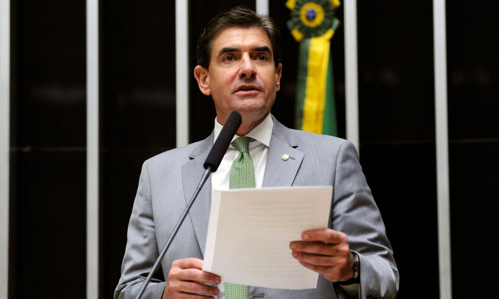 Prefeito do PSDB declara apoio a Bolsonaro e Tarcísio no segundo turno