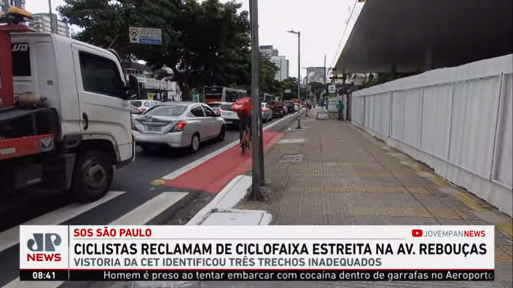 Ciclistas reclamam de ciclofaixa estreita na Avenida Rebouças: ‘Não respeitam a gente’