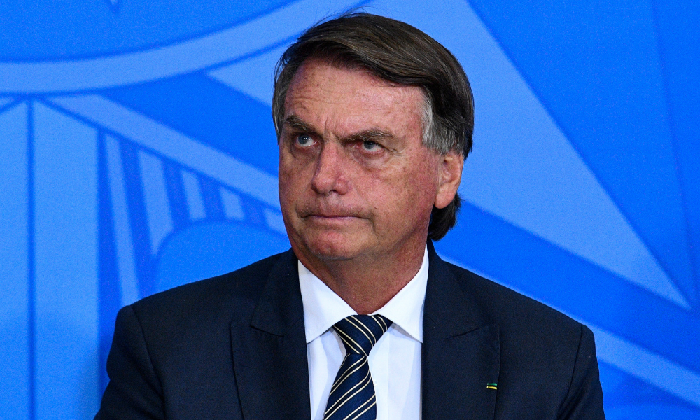 Marginais em gabinetes visam roubar nossa liberdade, diz Bolsonaro