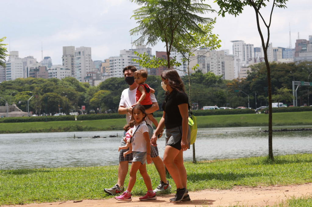 Parque do Ibirapuera reabre após desabamento de estrutura metálica