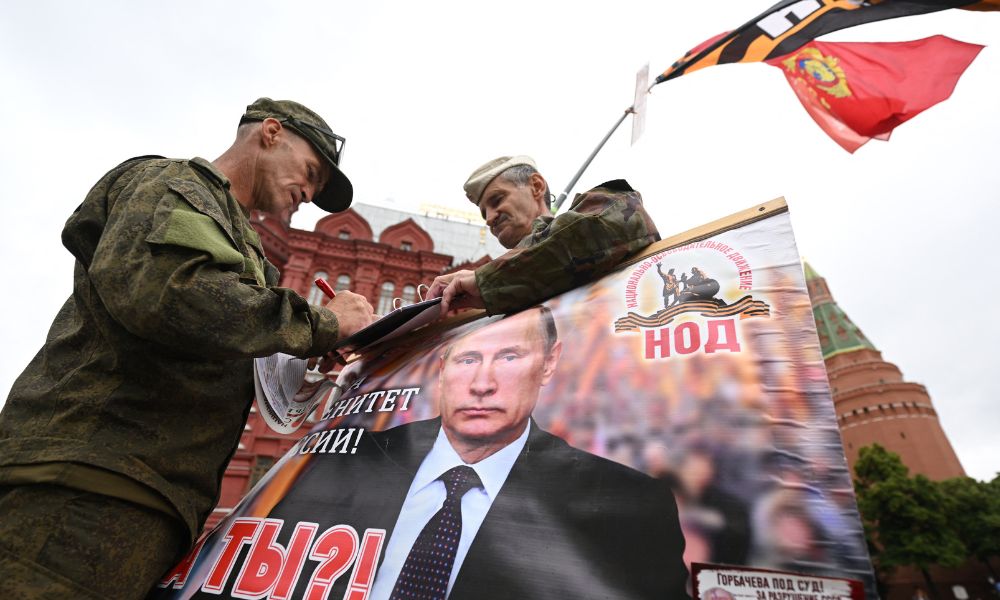 Rússia encerra regime antiterrorista enquanto vende ideia de normalidade em meio ao enfraquecimento de Putin