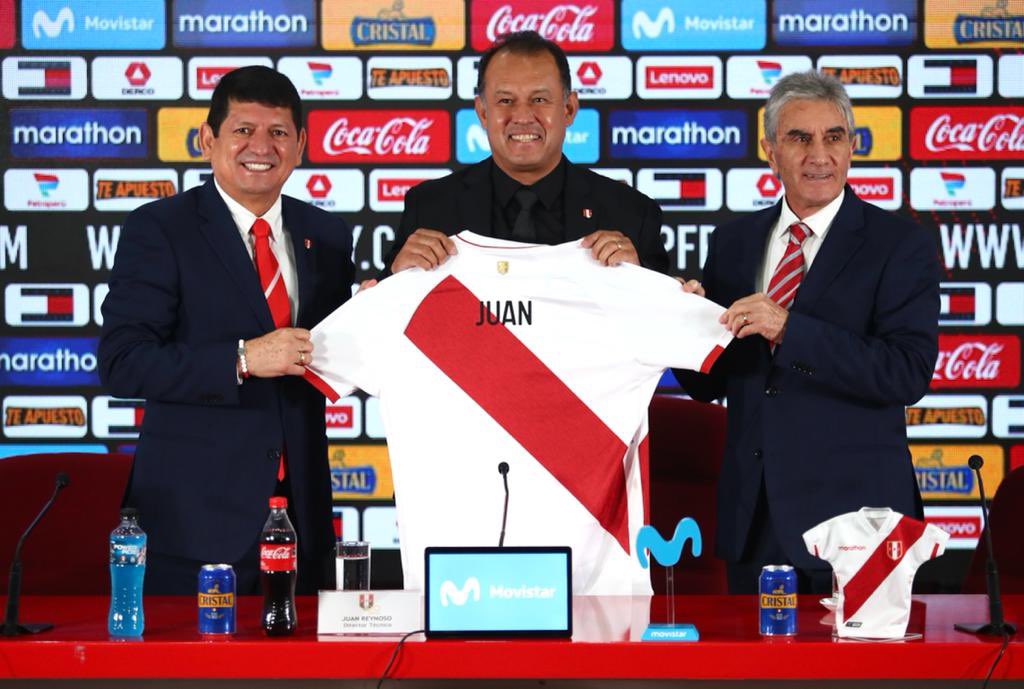 Após saída de Gareca, seleção do Peru anuncia Juan Reynoso como novo técnico