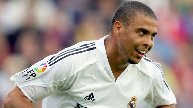 Treinador de Ronaldo no Real Madrid exalta brasileiro: ‘Sem lesões, seria o melhor’