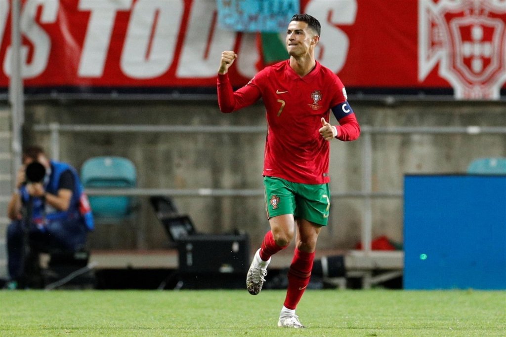 Cristiano Ronaldo faz hat-trick e Portugal goleia Luxemburgo por 5 a 0 nas Eliminatórias