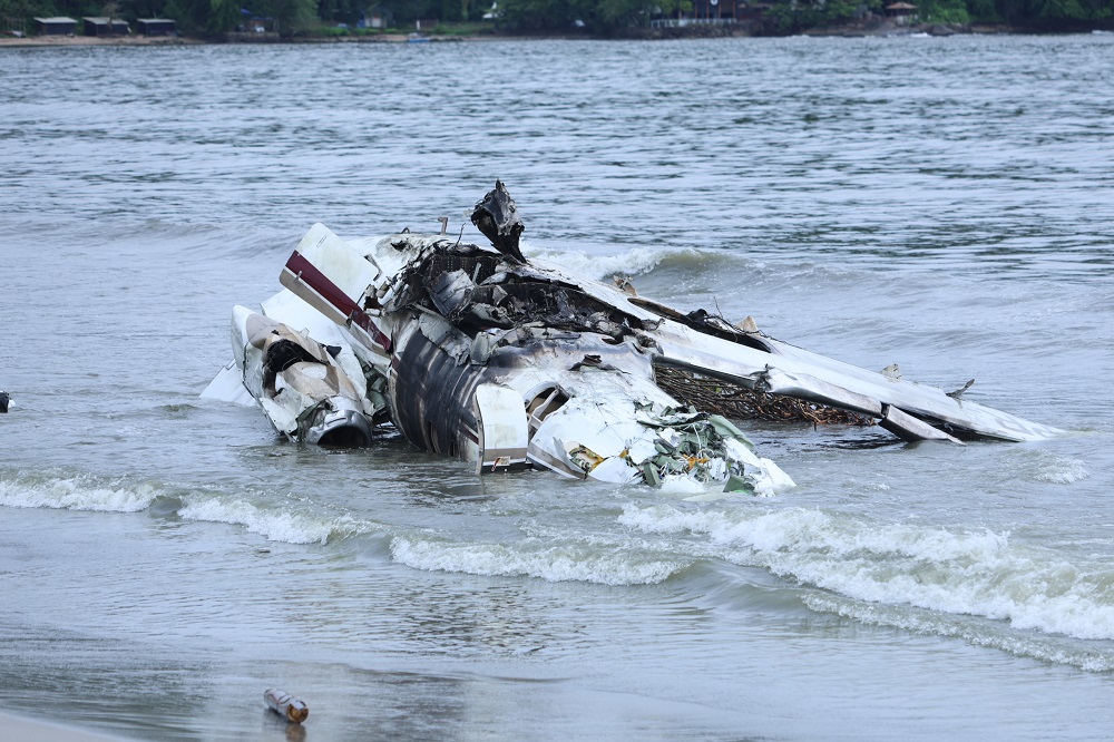 Passageira de avião que caiu em Ubatuba é transferida para o Hospital Sírio-Libanês em estado grave