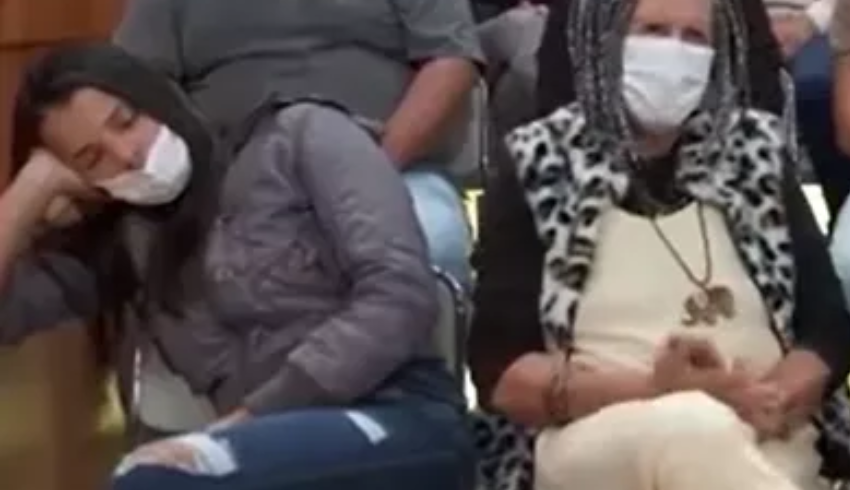 Mulher que viralizou por dormir na plateia no ‘Encontro’ explica por que cochilou