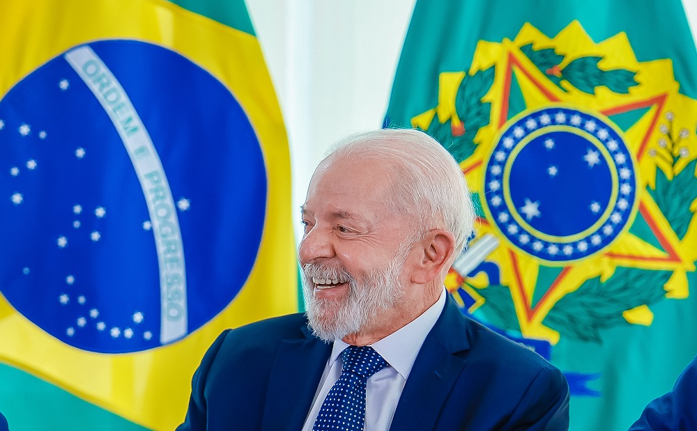 Lula viaja ao Uruguai nesta quinta para participar da Cúpula do Mercosul