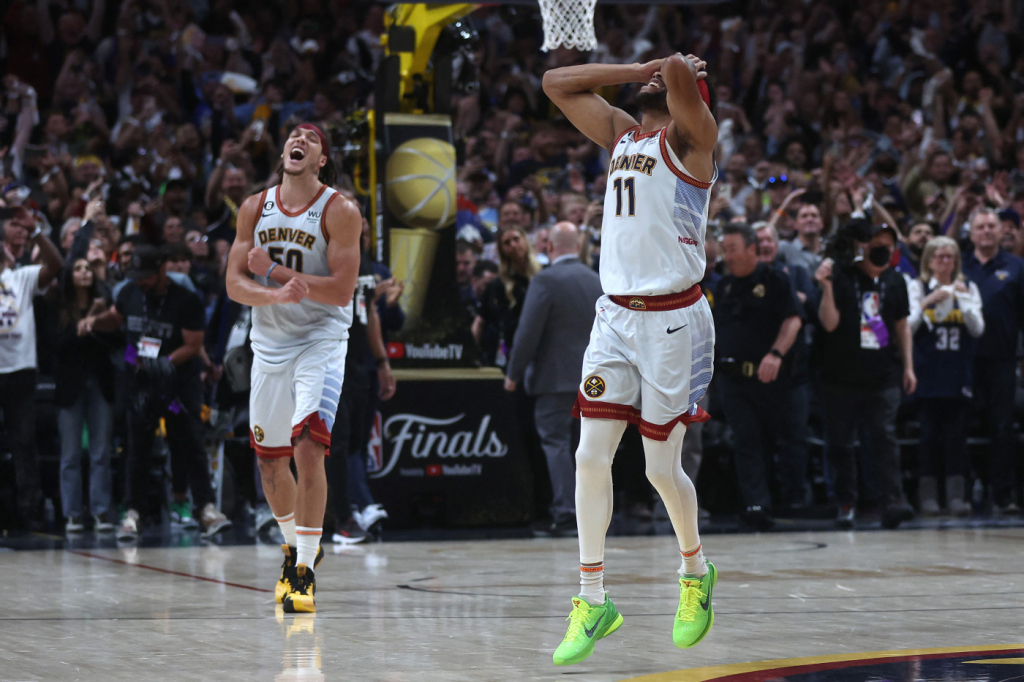 Denver Nuggets vence o Miami Heat e é campeão da NBA pela primeira vez