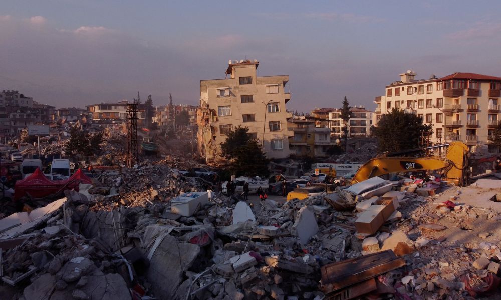 Paquistanês anônimo doa mais de R$ 150 milhões para as vítimas do terremoto na Turquia