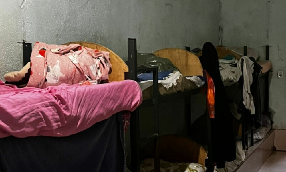 Polícia resgata 50 vítimas de cárcere privado e tortura em clínica clandestina em Goiás