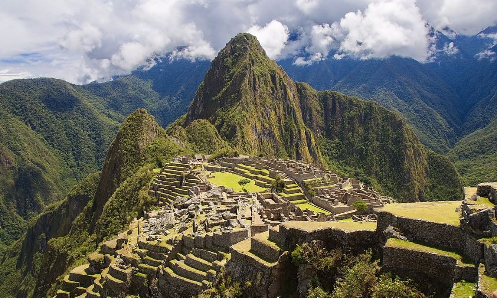 Itamaraty desaconselha brasileiros a visitarem Machu Picchu devido à onda de protestos na região