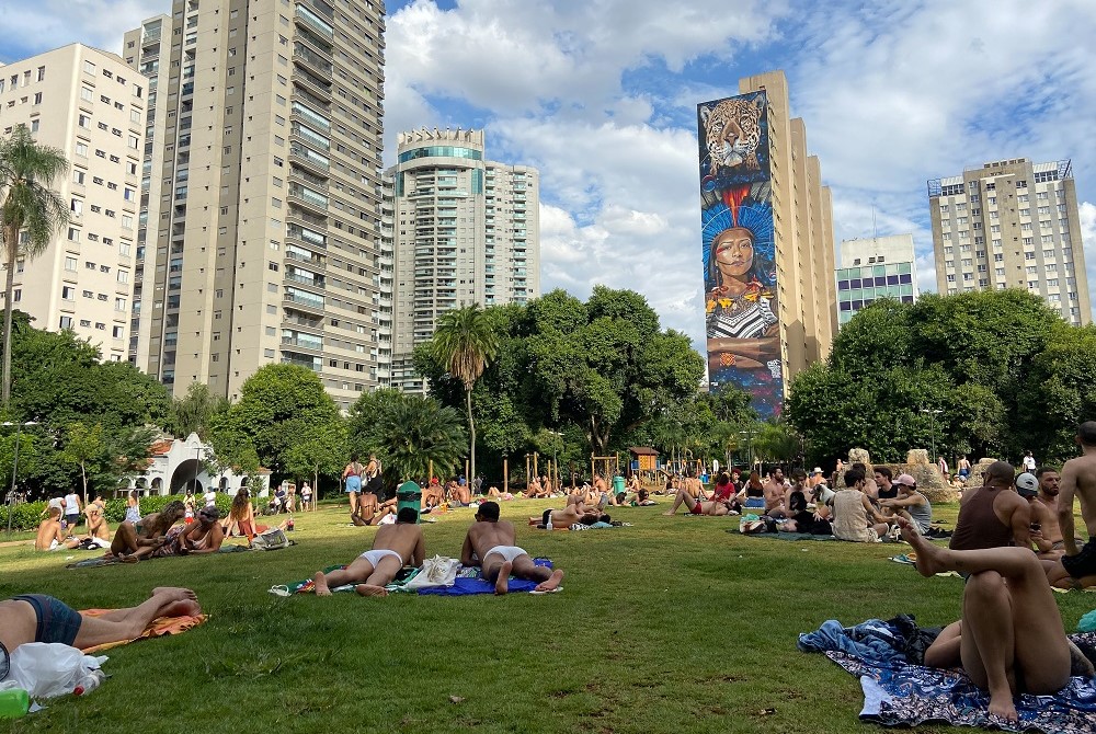 São Paulo tem dia mais quente do ano e registra recorde de temperatura para o mês