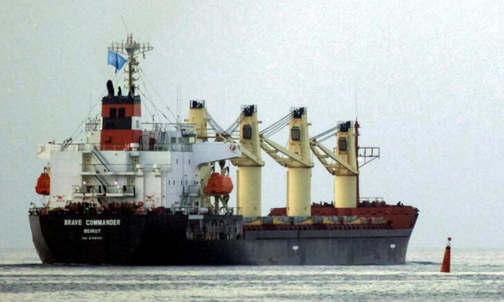 Primeiro navio humanitário com cereais zarpa da Ucrânia em direção a África