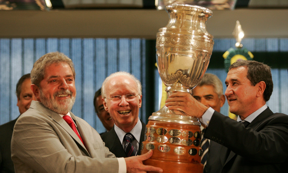 Lula, Gilmar Mendes, Lira e outros políticos prestam homenagens a Zagallo: ‘Lenda do futebol’