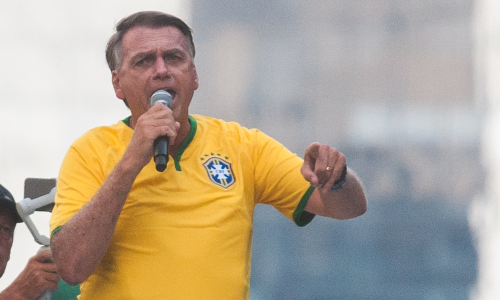 Congresso mantém vetos de Bolsonaro e não criminaliza disseminação de informação falsa durante eleições