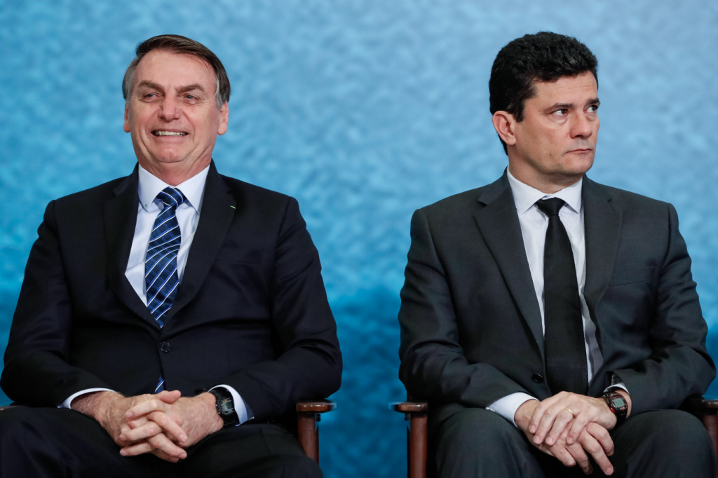 Em depoimento à PF, Bolsonaro diz que Moro usou indicação para o STF para negociar troca na polícia