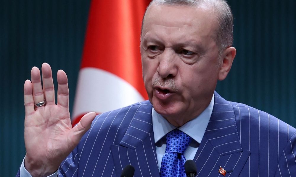 Turquia suspende relações comerciais com Israel em retaliação à guerra em Gaza