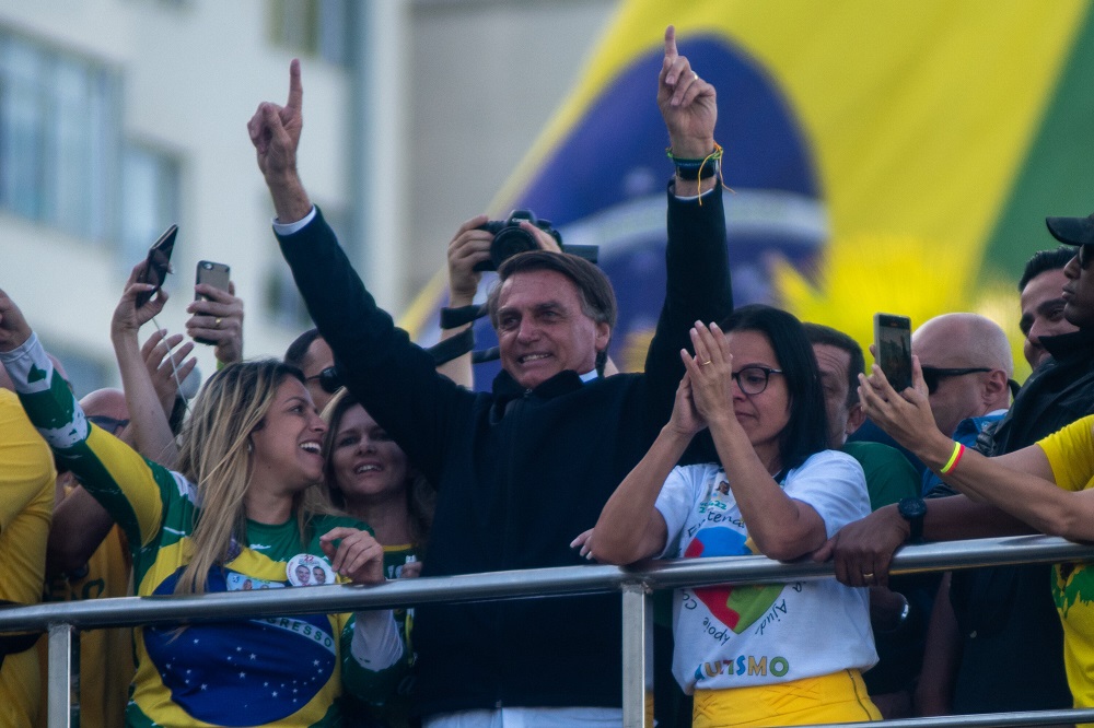 MPF quer responsabilizar União por ato de Bolsonaro no bicentenário da Independência no RJ