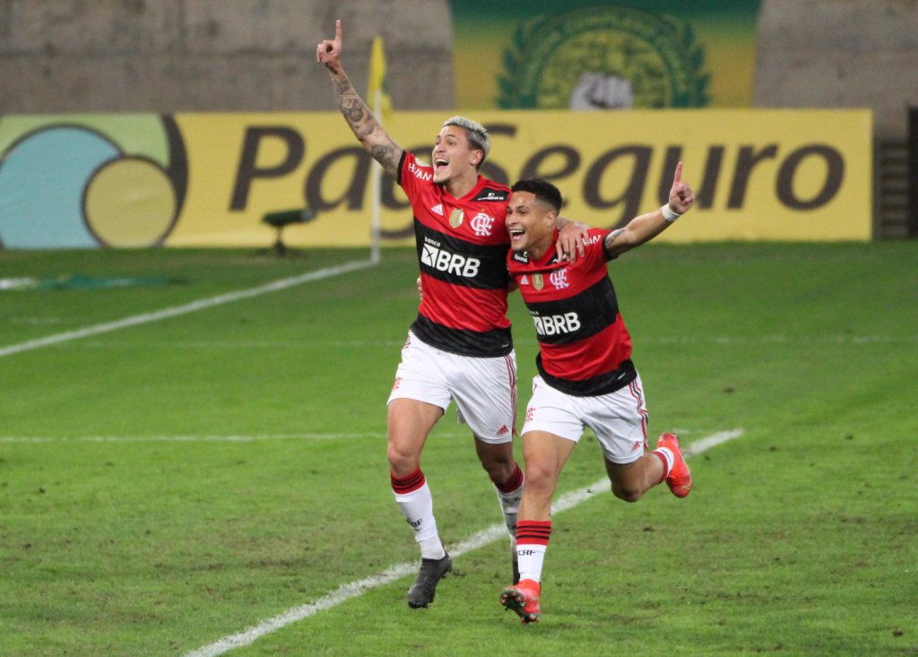 Pedro marca e Flamengo vence o Cuiabá por 2 a 0 pelo Brasileirão
