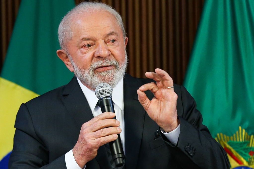 Lula se reúne com líderes do União Brasil em meio a pressões do Centrão por cargos em ministérios