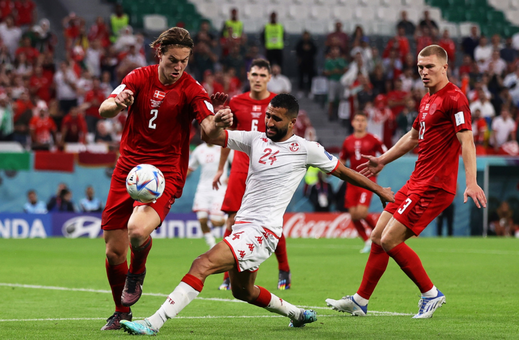 Dinamarca e Tunísia empatam e fazem primeiro jogo sem gols no Catar