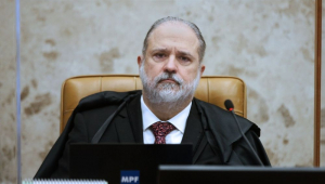 PGR recorre de decisão de Gilmar Mendes e pede afastamento do governador de Alagoas