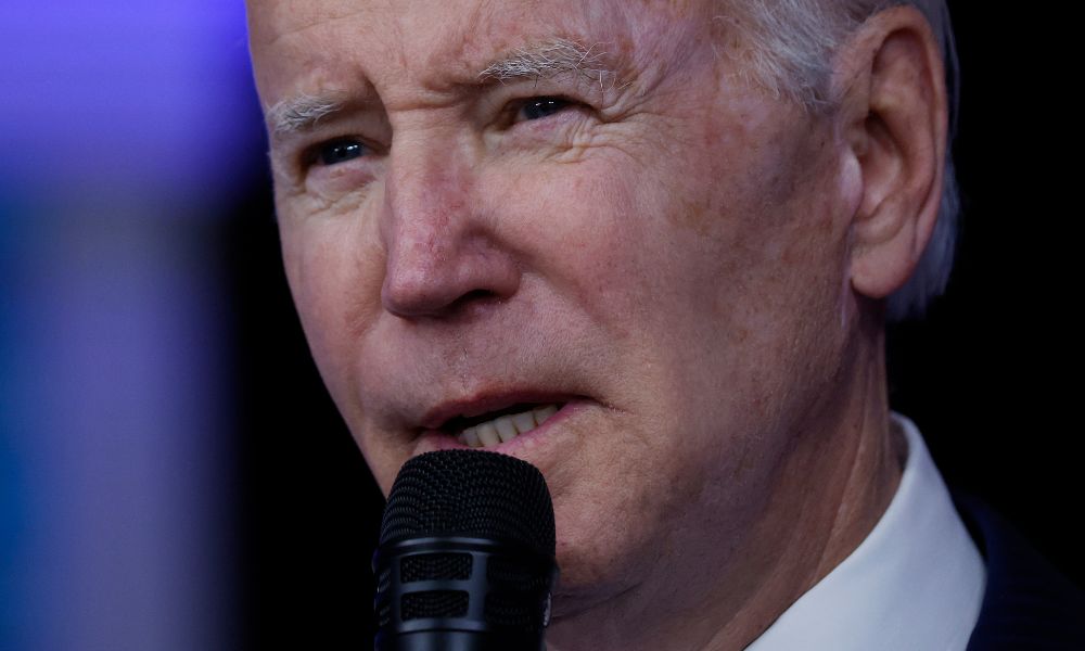 Joe Biden tranquiliza bancos e diz que não vê ‘explosão’ no horizonte
