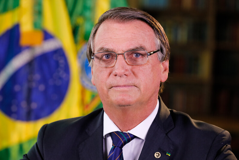 ‘Objetivo da prisão de Milton Ribeiro é constranger o governo e igualá-lo ao de Lula’, diz Bolsonaro
