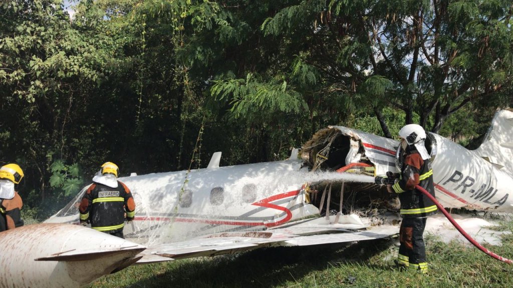 Acidente com aeronave no Aeroporto da Pampulha deixa um morto e dois feridos