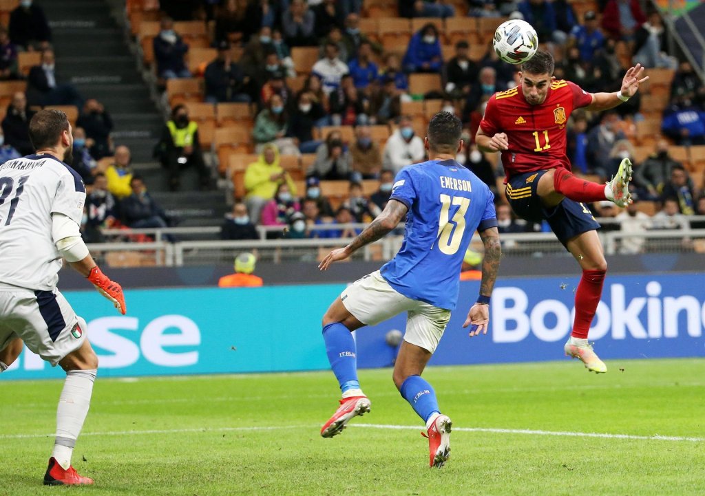 Liga das Nações: Ferrán Torres brilha, Espanha acaba com invencibilidade da Itália e vai à final 