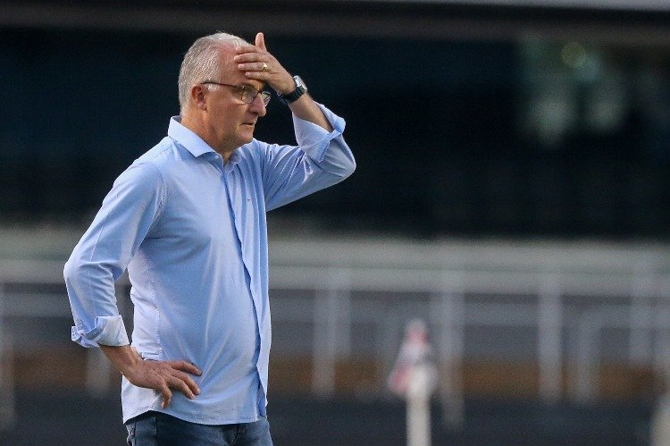 Dorival Júnior diz que não foi contatado pela diretoria do Corinthians