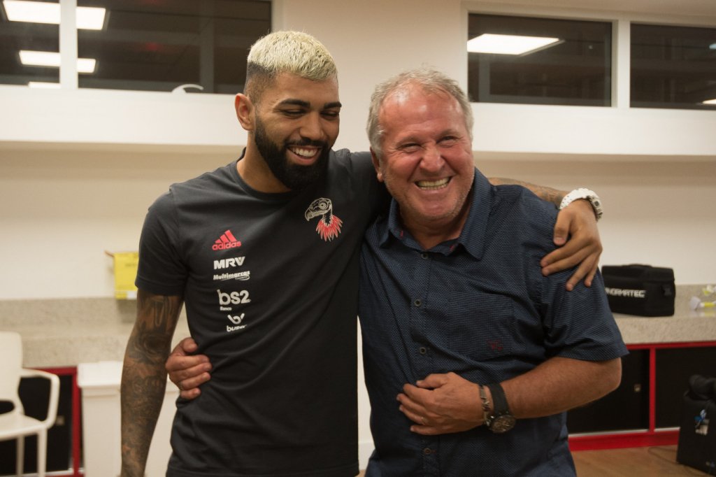 Zico coloca Gabigol na seleção do Flamengo de todos os tempos: ‘Está fazendo por merecer’