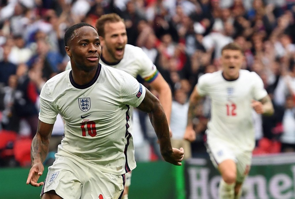 Com gols de Sterling e Kane, Inglaterra derruba Alemanha e avança às quartas da Eurocopa 