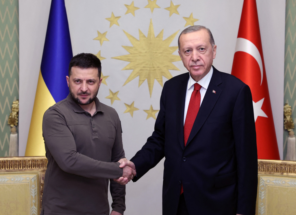Turquia reitera apoio à Ucrânia e anuncia encontro com Putin em agosto