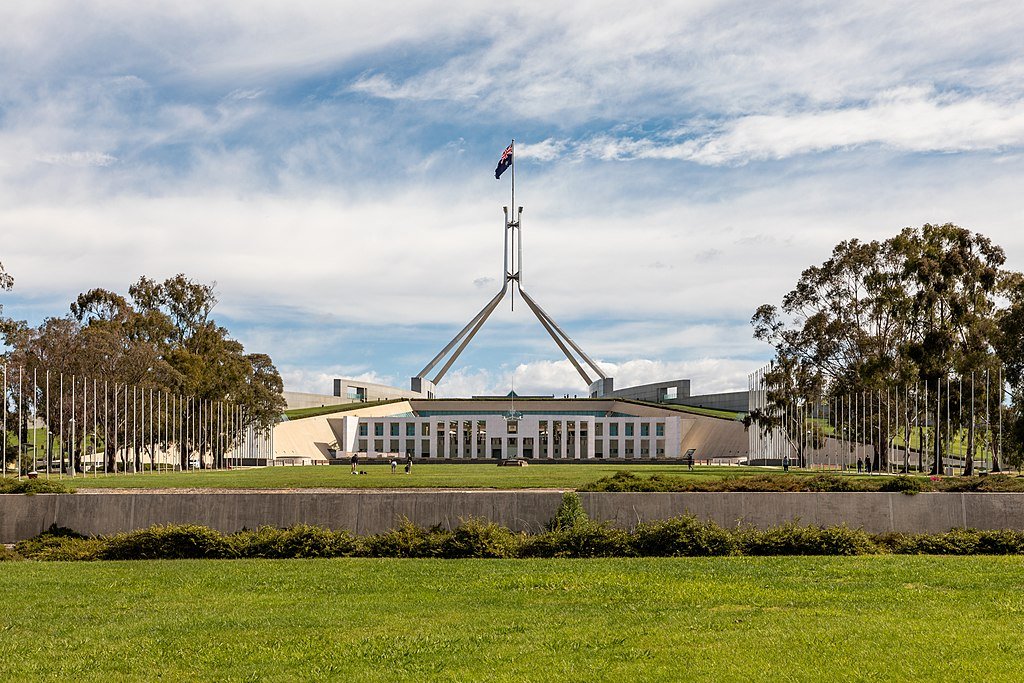 Austrália: Funcionários do governo faziam sexo com prostitutas em sala de oração do Parlamento