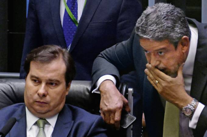 Arthur Lira veta indicação de Rodrigo Maia como vice-líder da oposição na Câmara