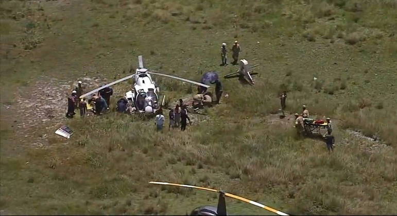 Helicóptero com cinco pessoas a bordo cai no Recreio dos Bandeirantes