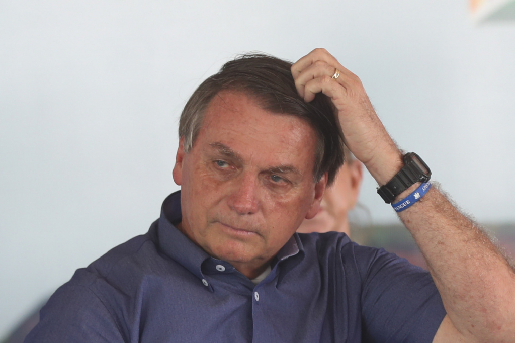 Se exercesse pressões por vacina, seria acusado de interferência, diz Bolsonaro
