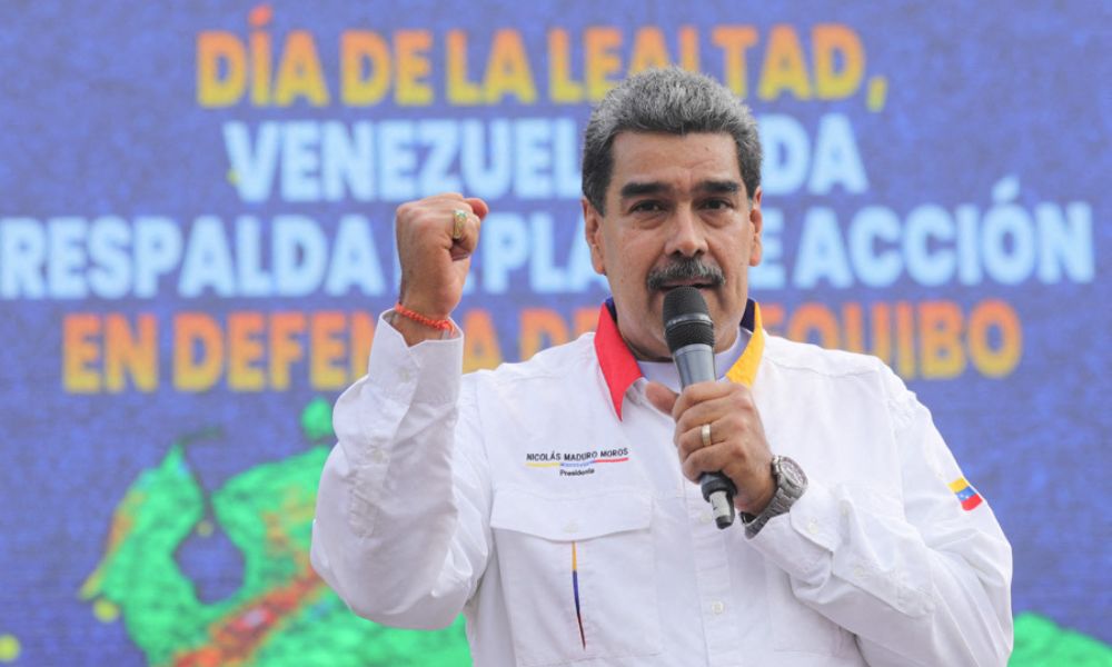 Às vésperas de eleição, Maduro usa a carta do nacionalismo para ganhar força política com disputa por Essequibo