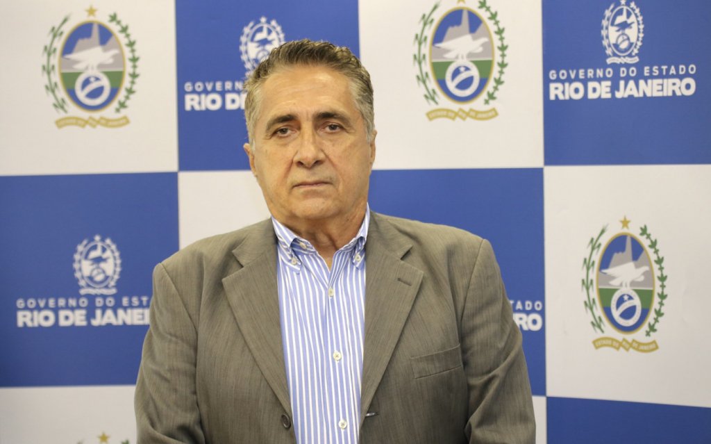 Ex-secretário de Saúde do Rio Carlos Alberto Chaves morre por complicações da Covid-19