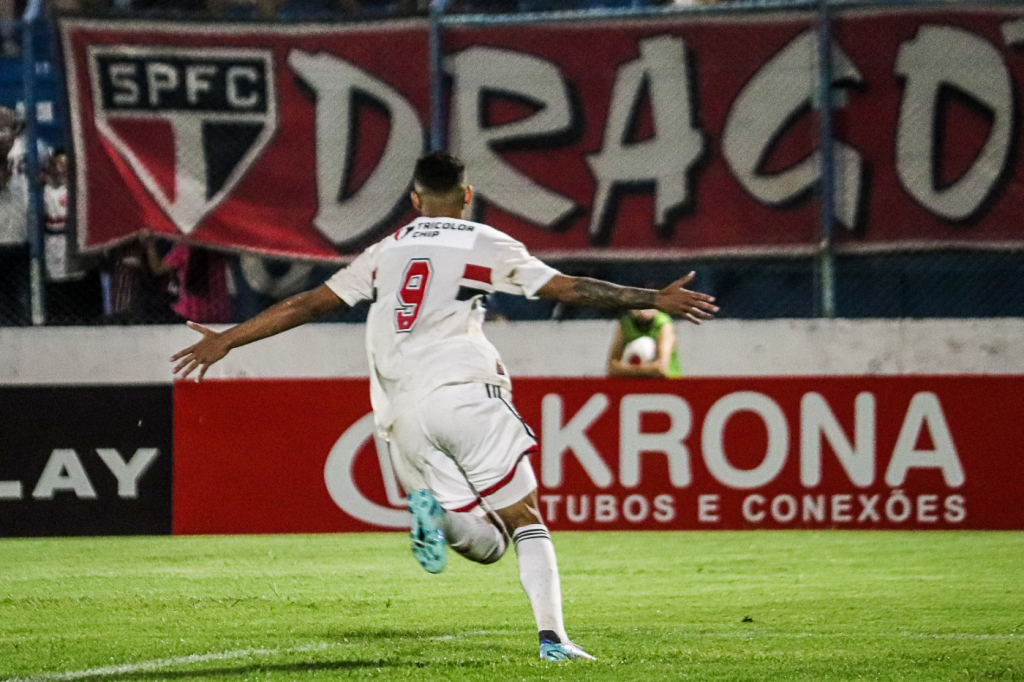 Copinha: São Paulo faz 1 a 0 no Retrô-PE e se classifica para a terceira fase