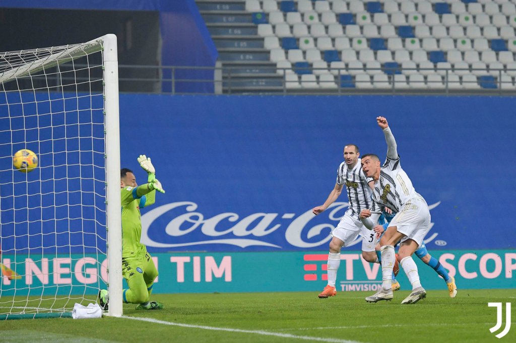 Com gol de CR7, Juventus vence o Napoli e garante primeiro título de Pirlo
