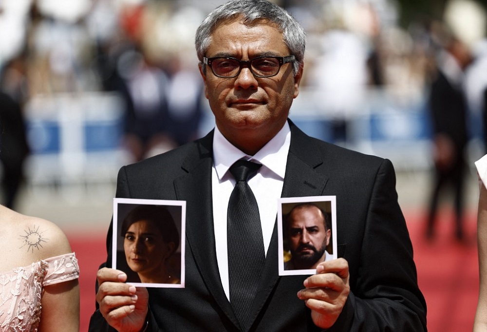 Cineasta que fugiu a pé do Irã estreia filme sobre resistência no Festival de Cannes