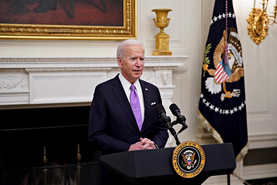 Joe Biden vai revogar lei dos EUA que proíbe ONGs de promoverem ou realizarem abortos