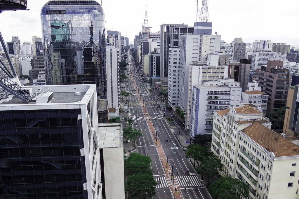 Polícia apreende seis pessoas por roubos na Avenida Paulista