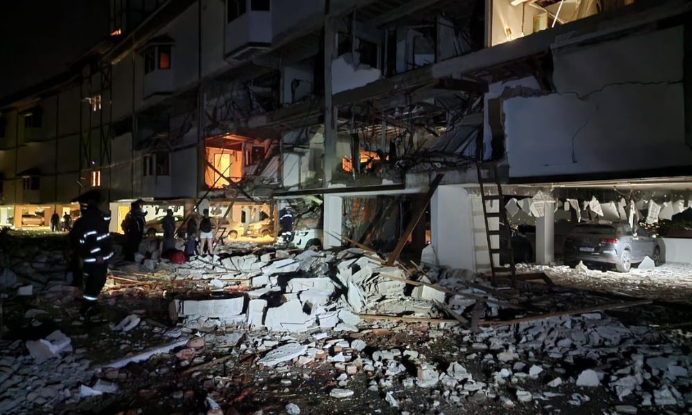 Explosão atinge ao menos 10 apartamentos em condomínio em Campos do Jordão 