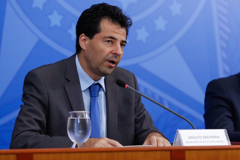 Novo ministro de Minas e Energia defende avanço na desestatização da Petrobras