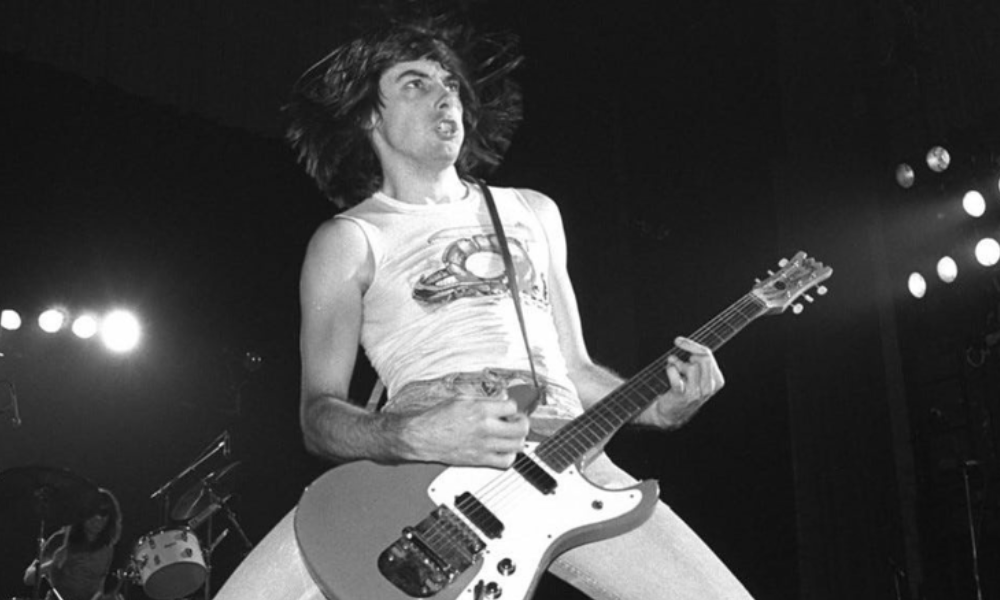 Viúva de Johnny Ramone processa Netflix para impedir cinebiografia da banda Ramones