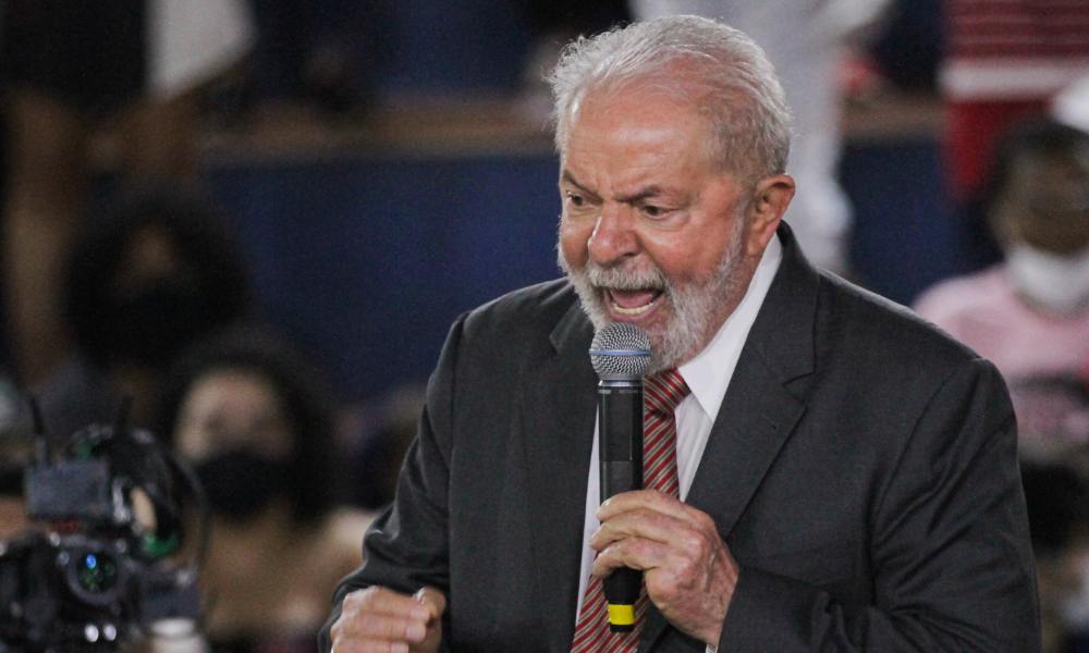 Lula volta a defender regulação da internet e mídias sociais: ‘A maldade tomou conta’