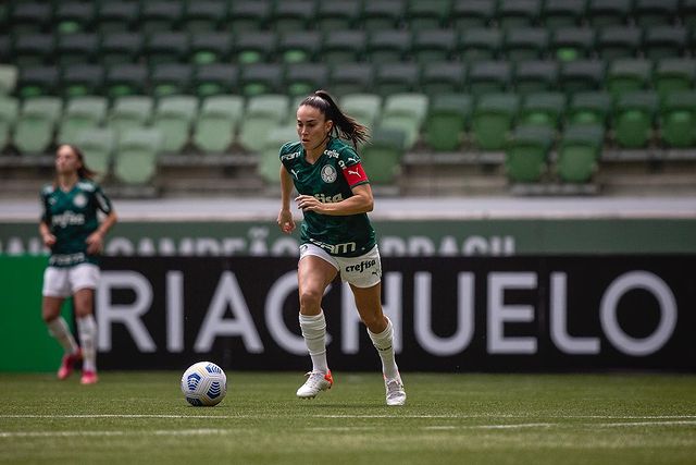 Capitã e artilheira, Agustina lidera o Palmeiras feminino em busca de título inédito: ‘Hoje somos respeitadas’